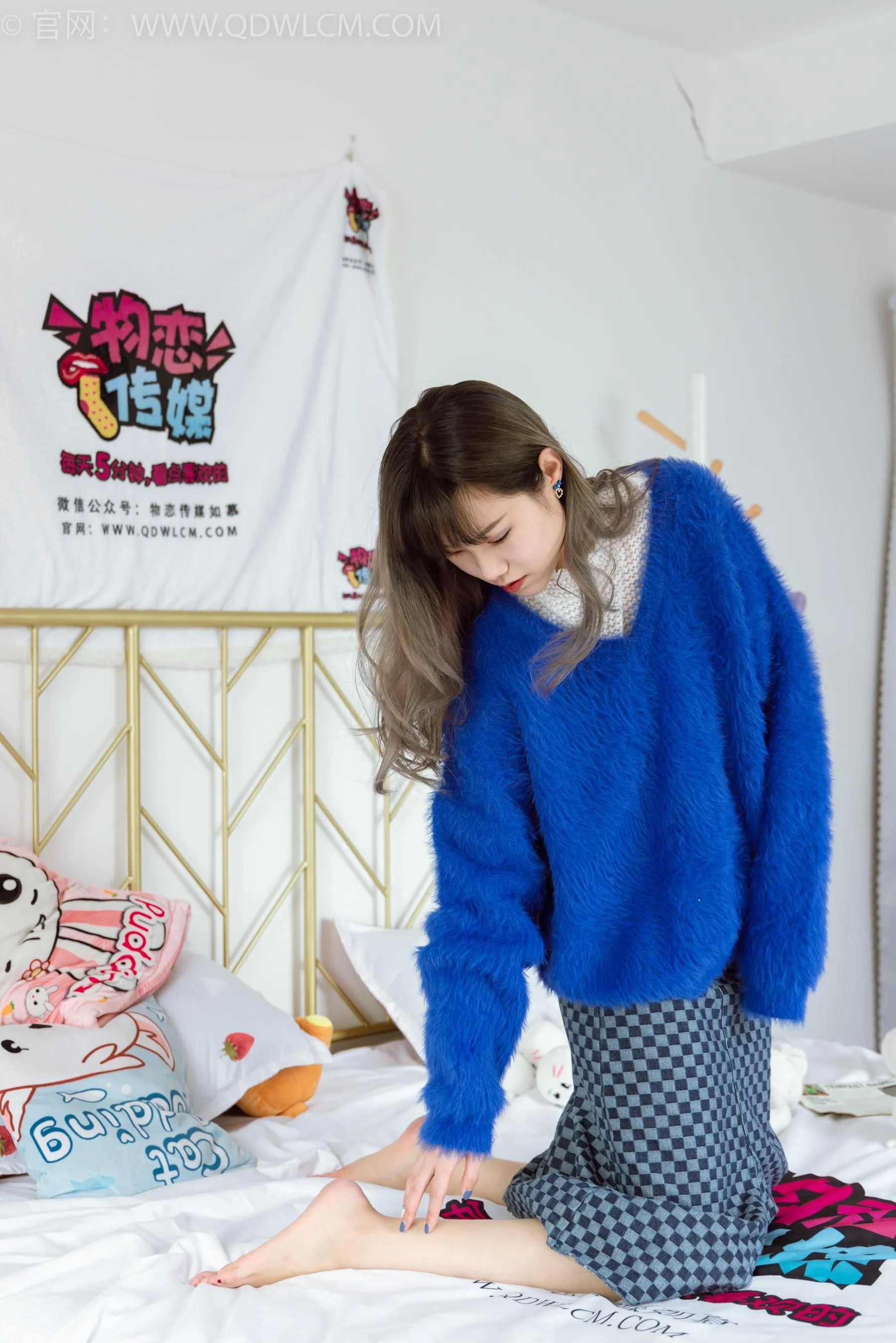 物恋传媒 NO.1507 依依-蓝色情怀 [140P]插图3